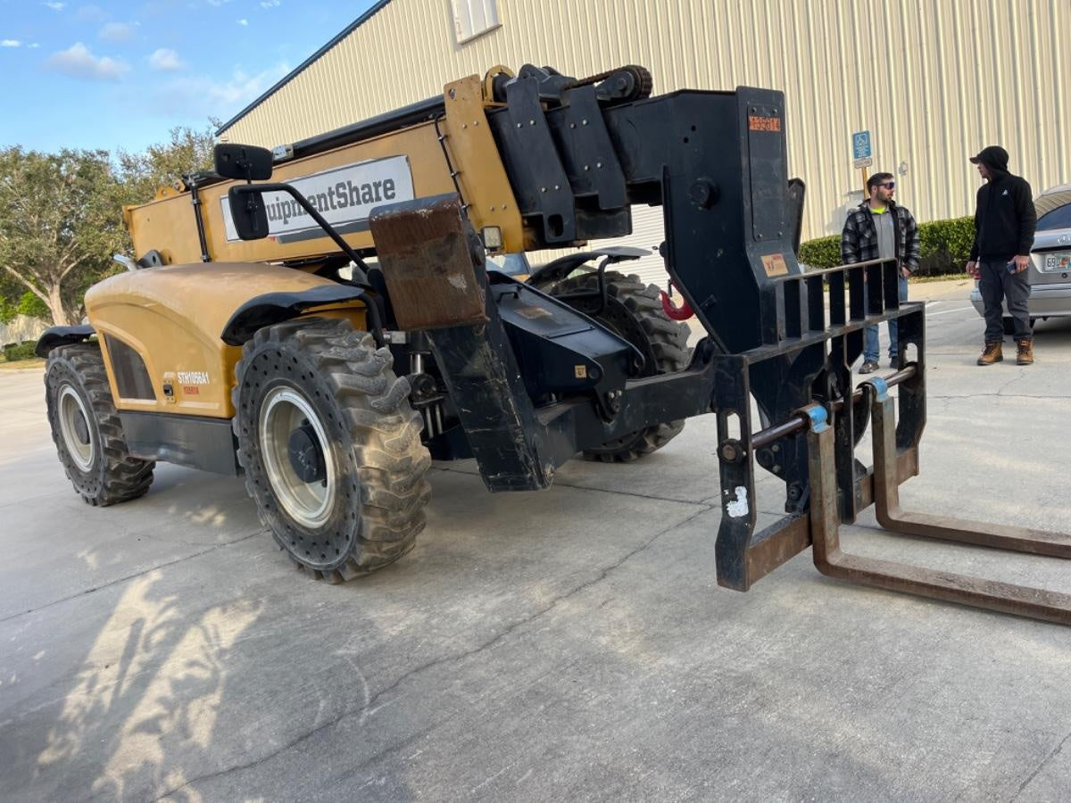 2021 SANY STH1056