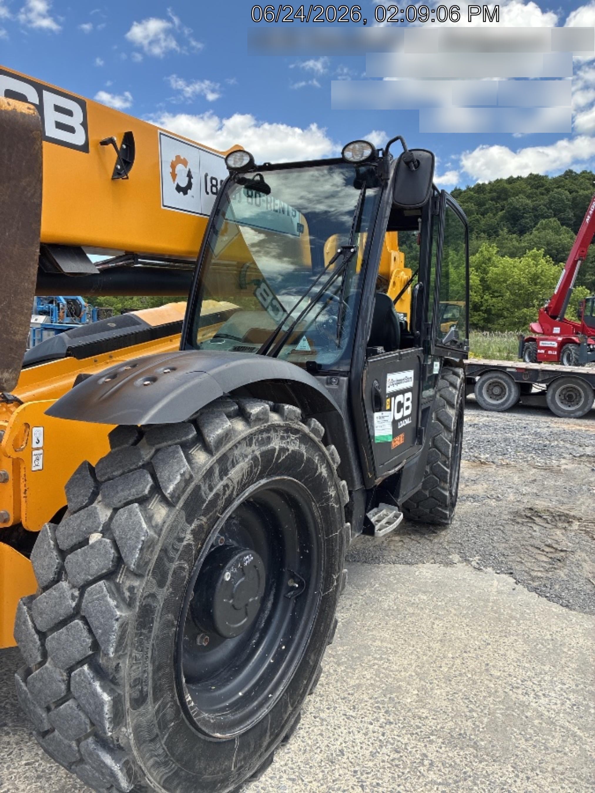 2022 JCB 512-56