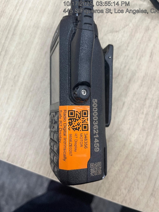 2023 MOTOROLA R7 DISPLAY