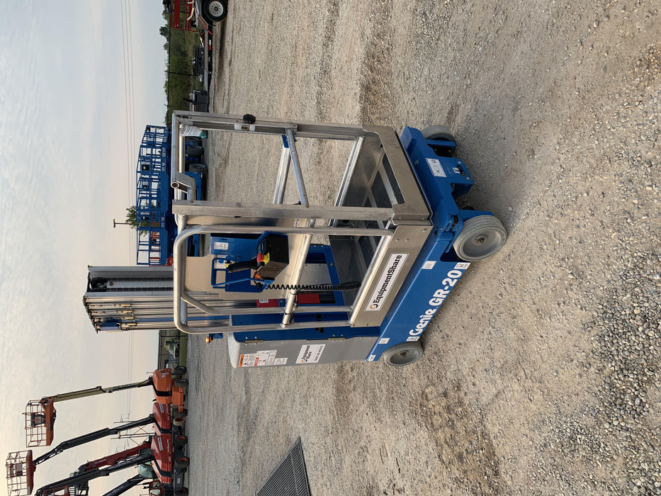 2020 GENIE GR-20