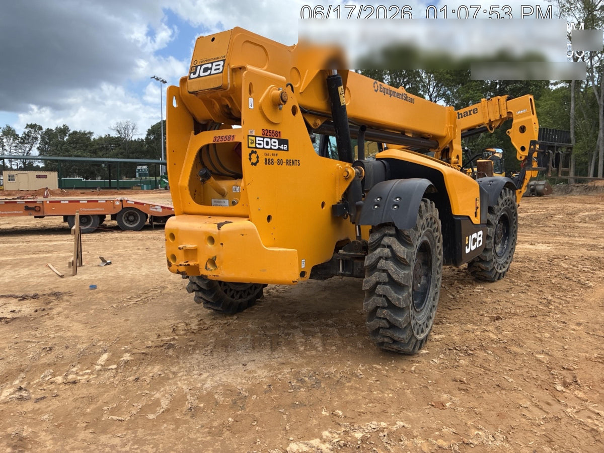 2023 JCB 509-42