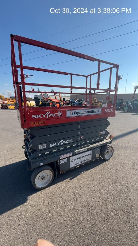 2021 SKYJACK SJ4732