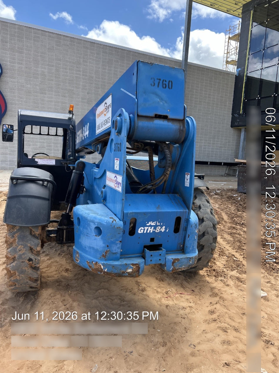 2017 GENIE GTH-844