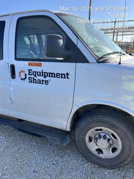 2024 CHEVROLET Express Van - Rental