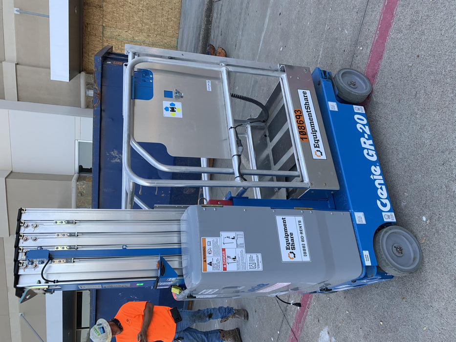 2020 GENIE GR-20