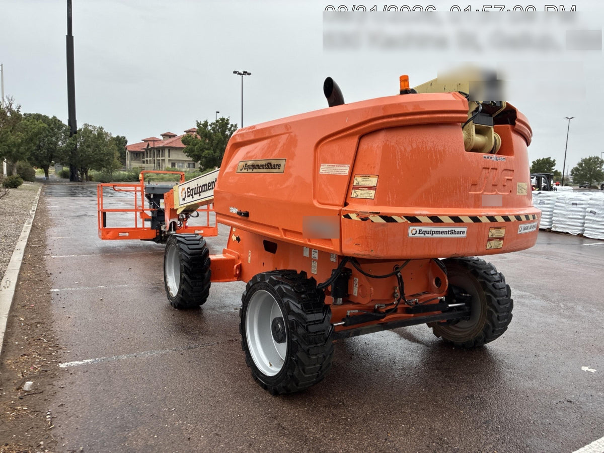 2020 JLG 600S