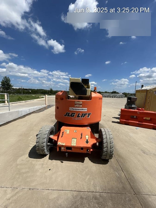 2019 JLG E450AJ