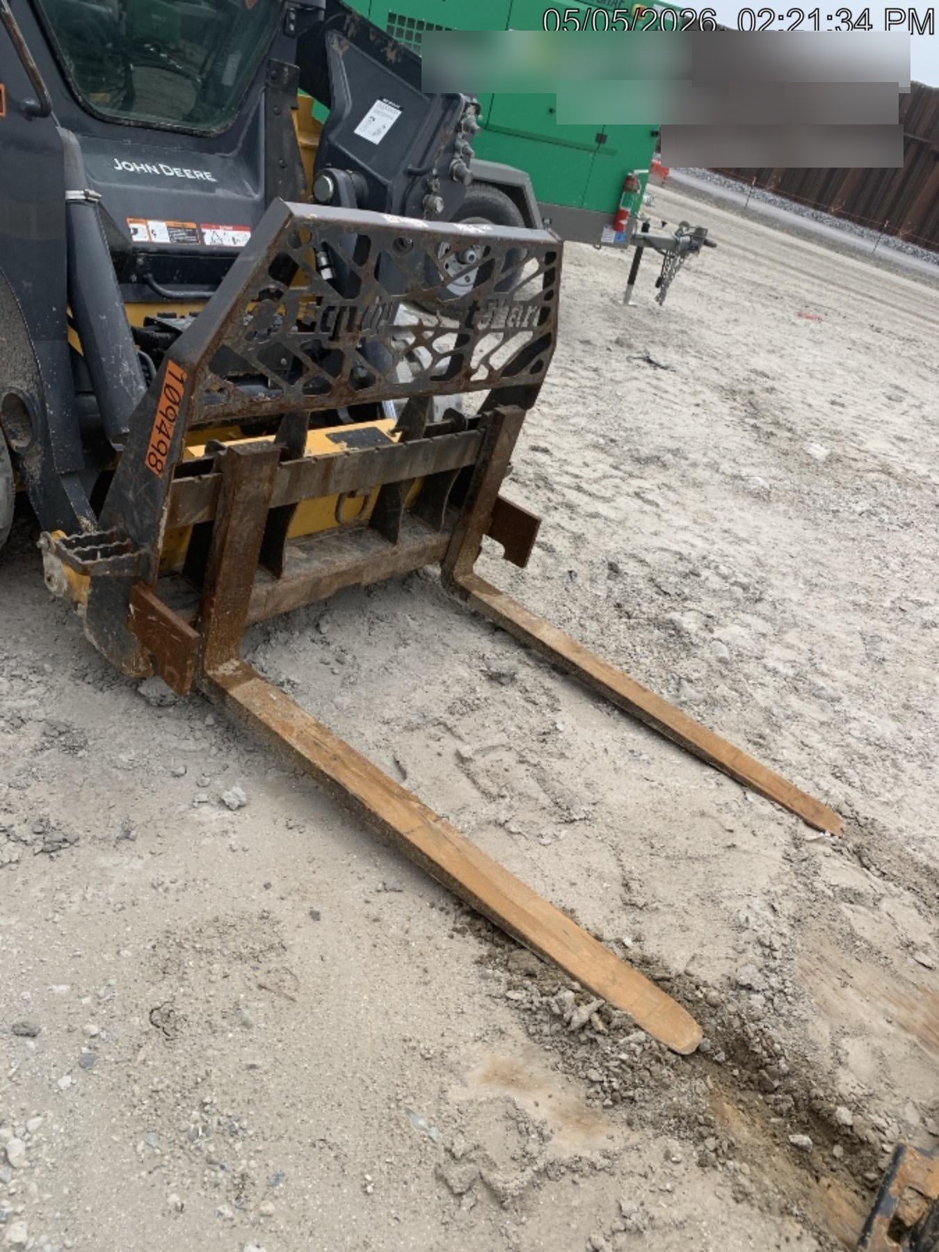 2020 EMKAY 48" Pallet Forks - Emkay