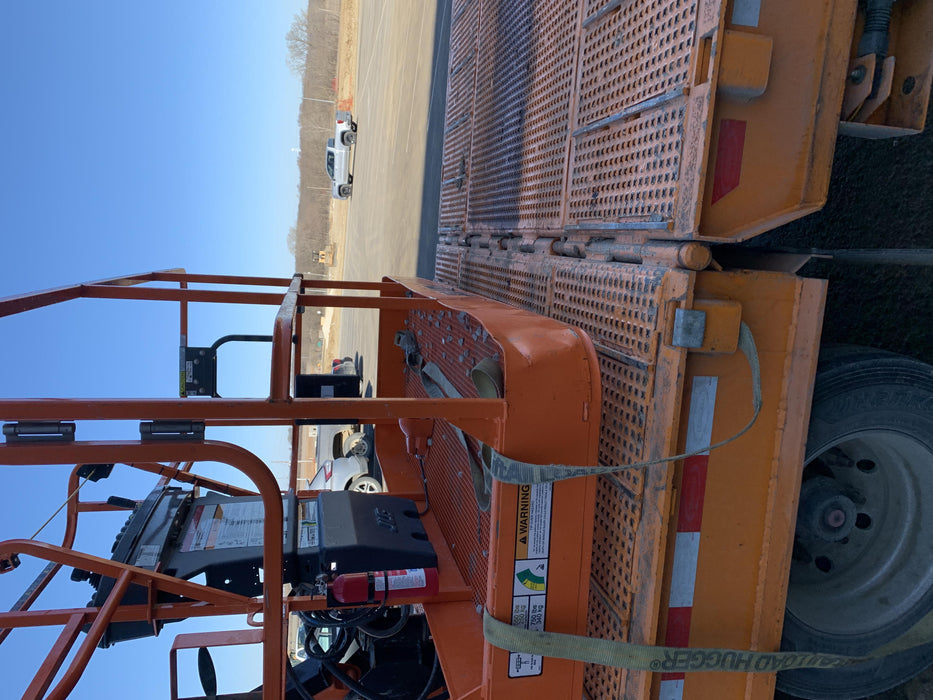 2019 JLG 660SJ