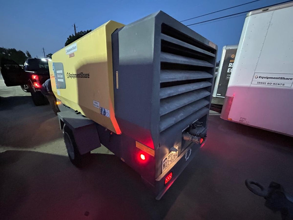 2022 ATLAS COPCO XAS 900