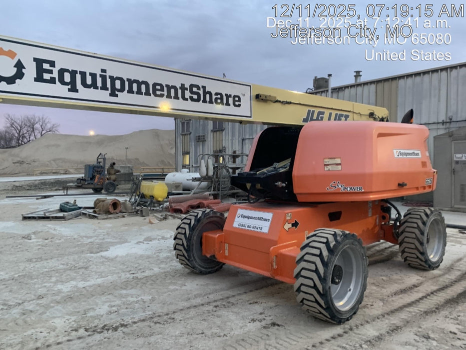 2021 JLG 660SJ