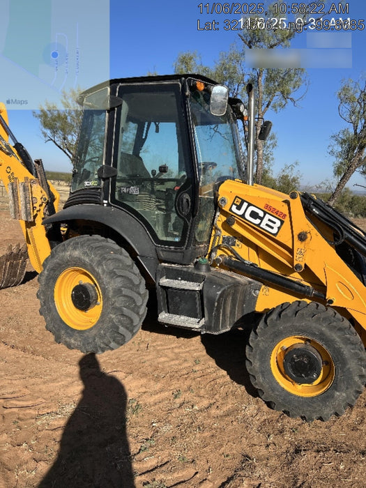 2023 JCB 3CX-14