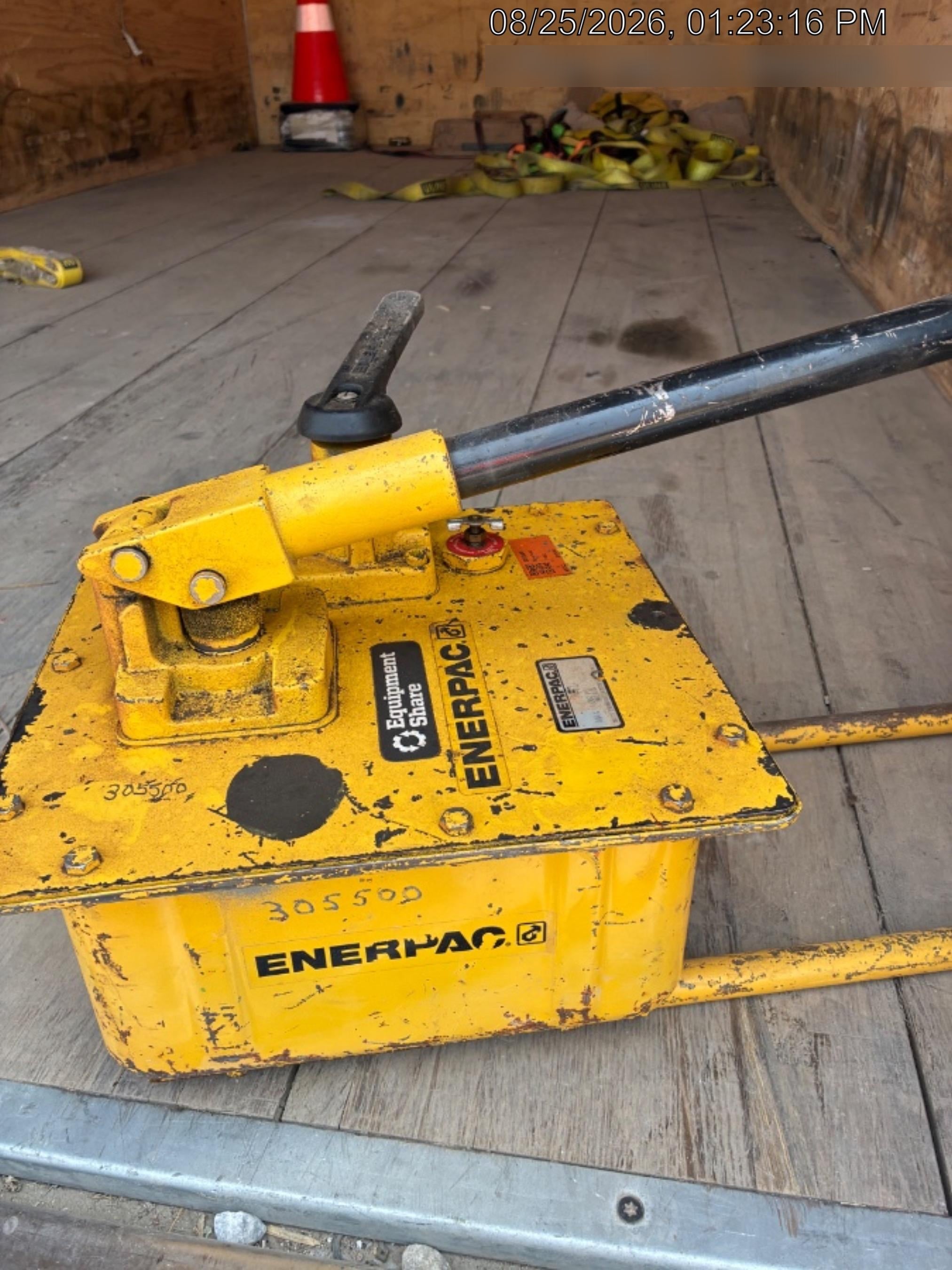 2023 ENERPAC P462