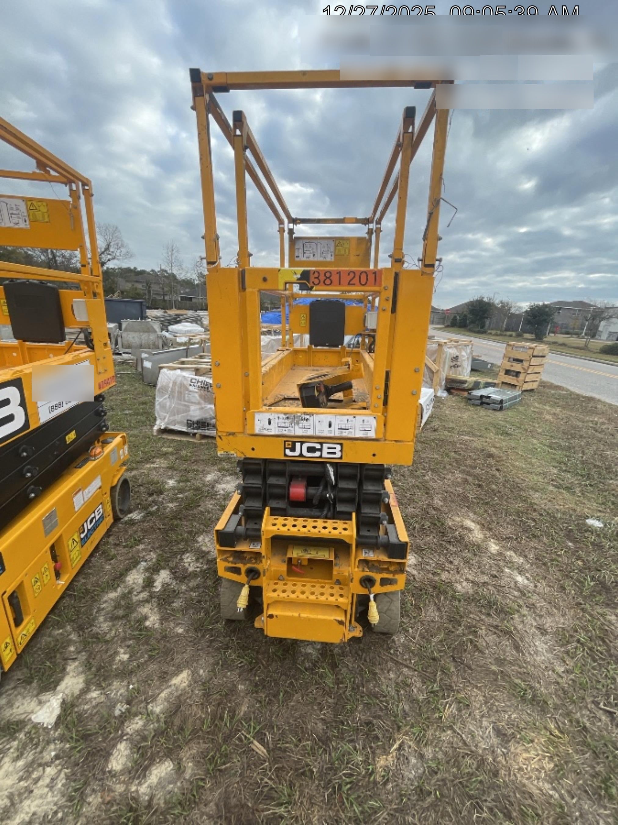 2024 JCB S1932E