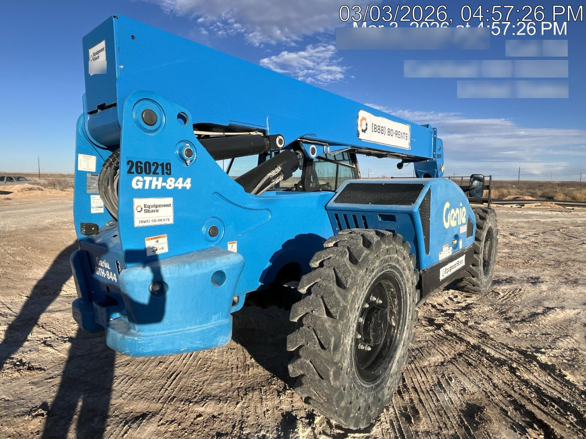 2022 GENIE GTH-844