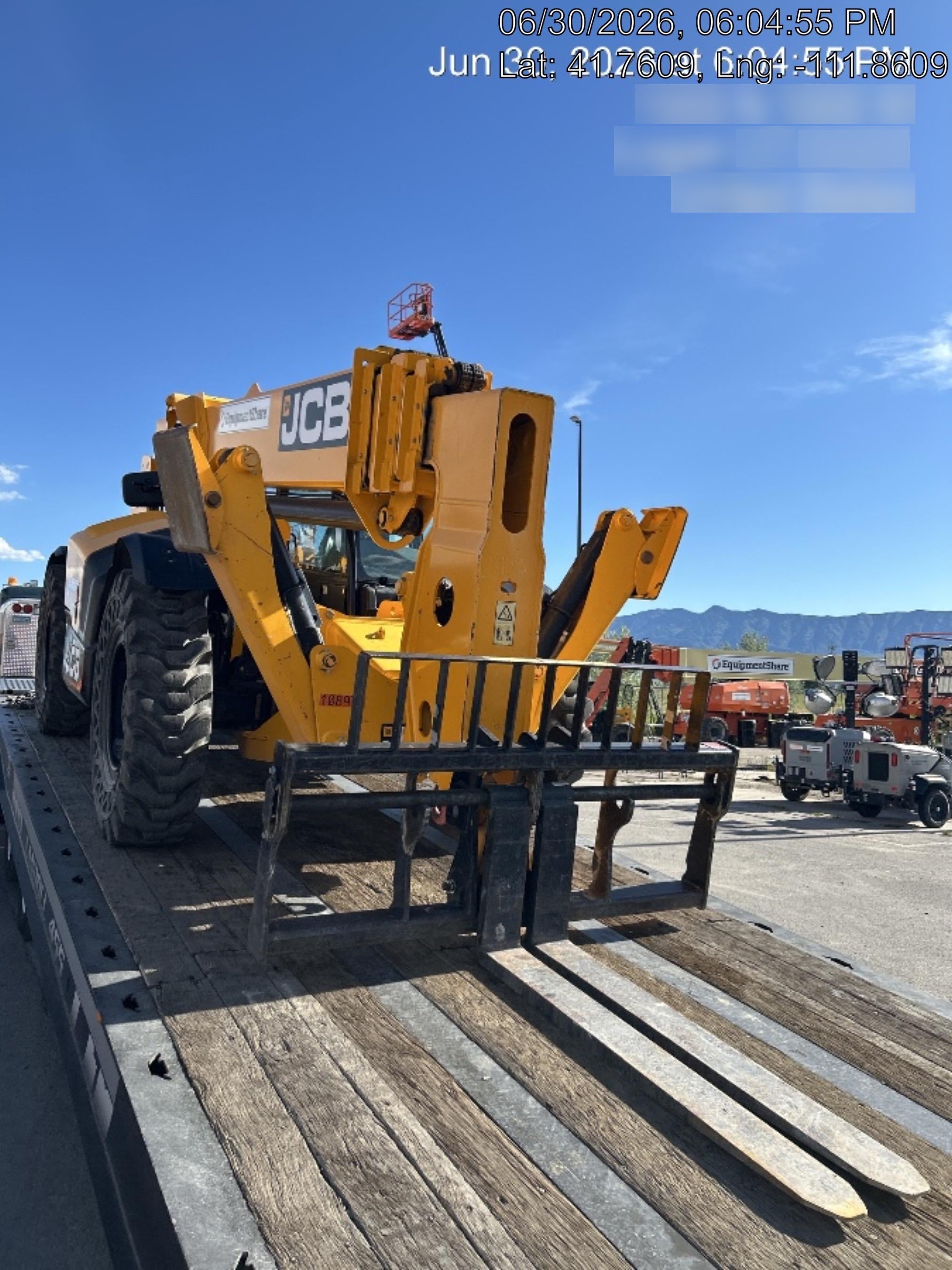 2020 JCB 510-56 Cab/Heat/Air, Solid Tires, Work Lights, Beacon, Aux Hydraulics, Back up Alarm, Lifting Eye, ES Decals