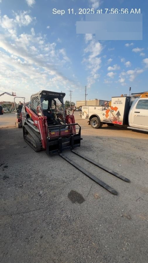 2025 ARROW MATERIAL HANDLING F5100CB - 72"