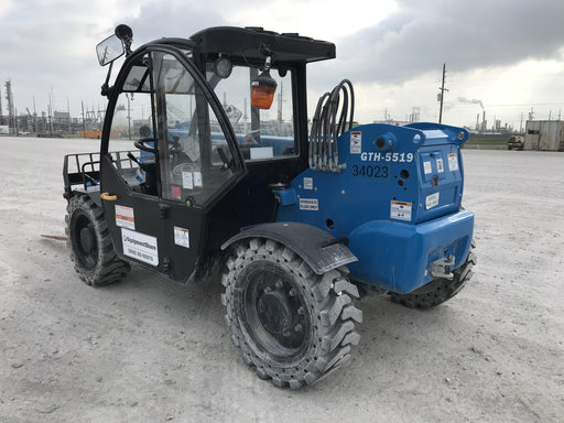 2019 Genie GTH-5519 Cab/Heat/AC, Solid RT Tires, LED Work Lights, Beacon