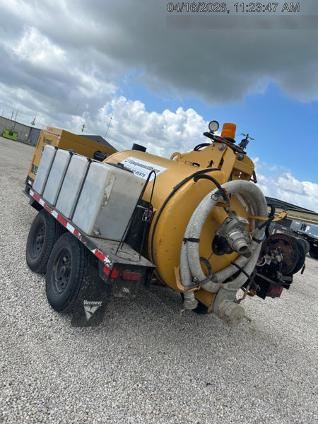2023 Vac-Tron LP573XDT T4 Koehler Diesel Engine, 500 Gallon Debris Tank, x2 100 Gallon Water Tanks
