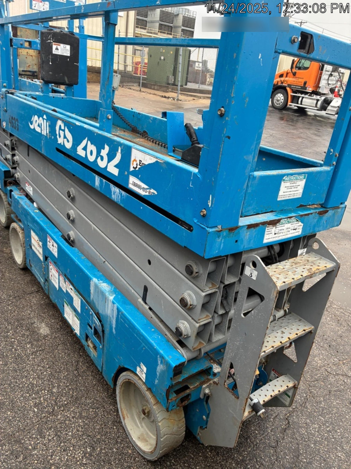 2017 GENIE GS-2632