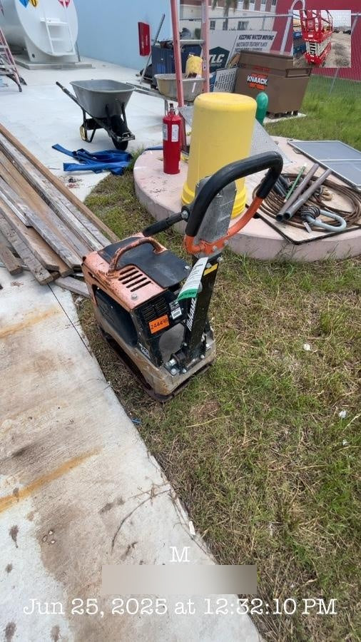 2022 Multiquip MVH158 Honda GX200, 17" Plate, Gas