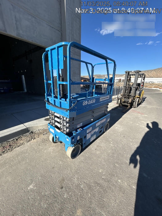 2019 Genie GS-1930 Half Height Swing Gate, 800W Inverter