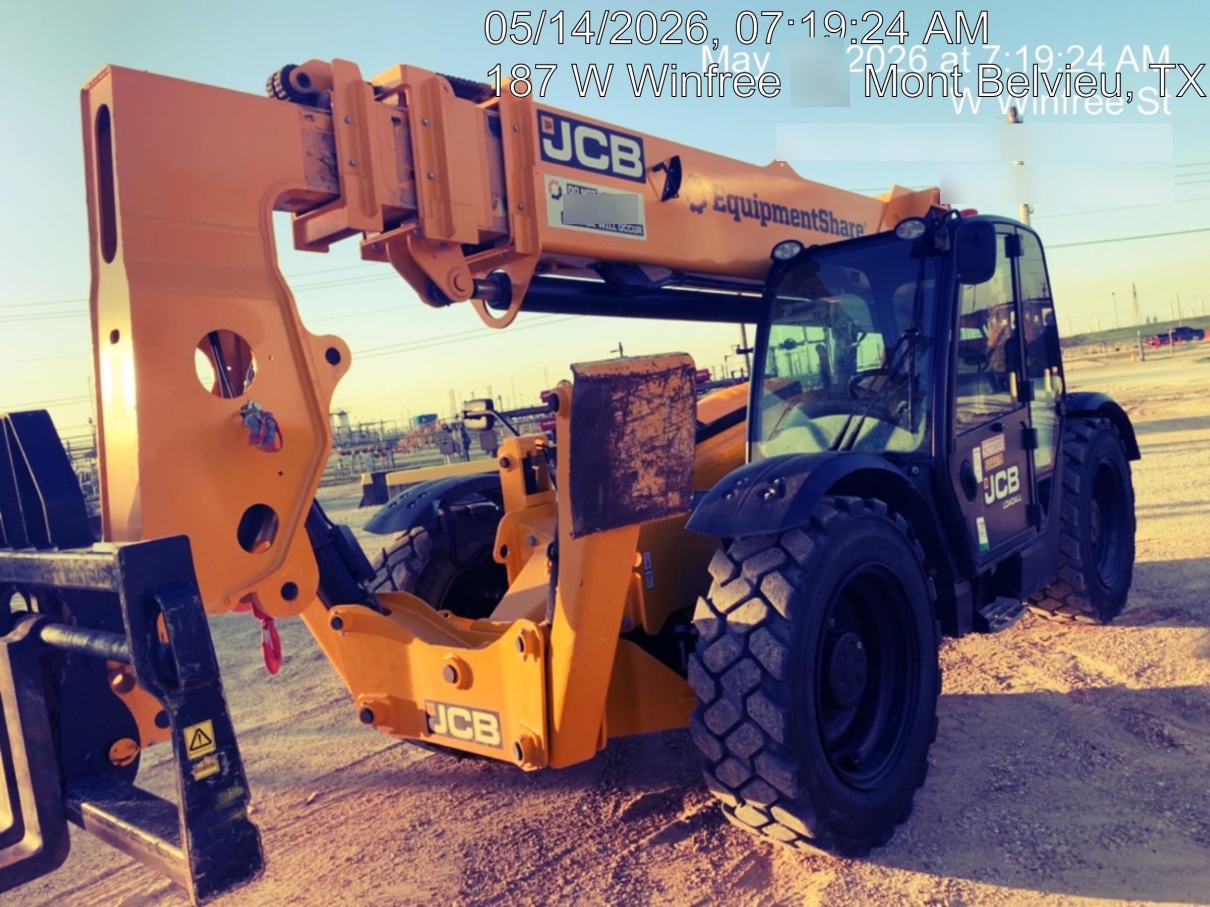 2025 JCB 512-56