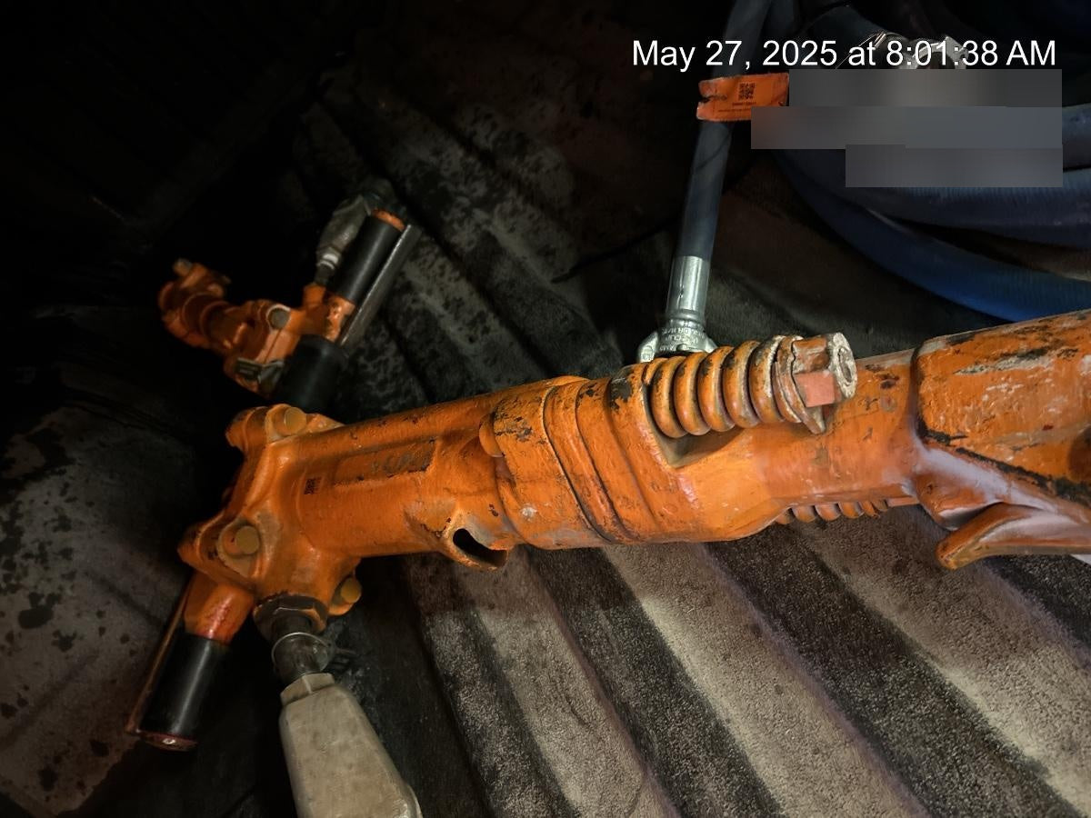 2021 MICHIGAN PNEUMATIC MP-30-1