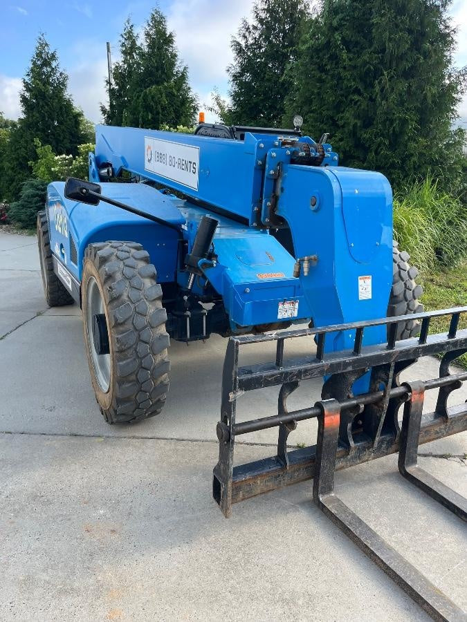 2023 GENIE GTH-844