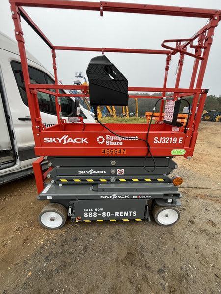 2024 Skyjack SJ3219 Electric Drive, Sld NM Tires, DBcns, RFRails, Power to Platform, T3 + Access Control