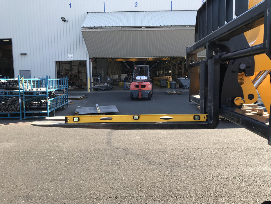 2020 JCB 512-56 Canopy, 74Hp, Solid Tires, Work Lights, Beacon, Aux Hydraulics, Back up Alarm, Lifting Eye, ES Decals