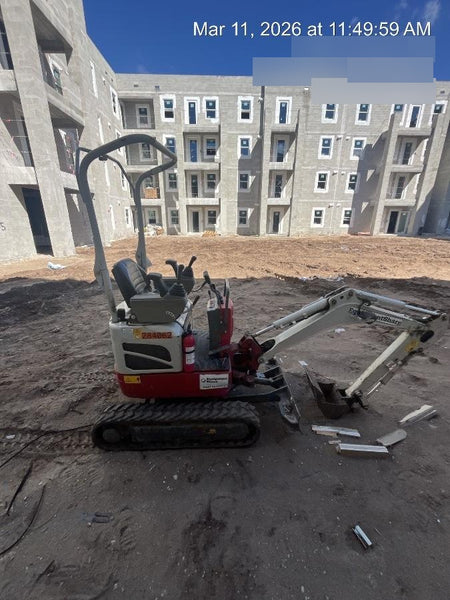 2022 TAKEUCHI TB210R