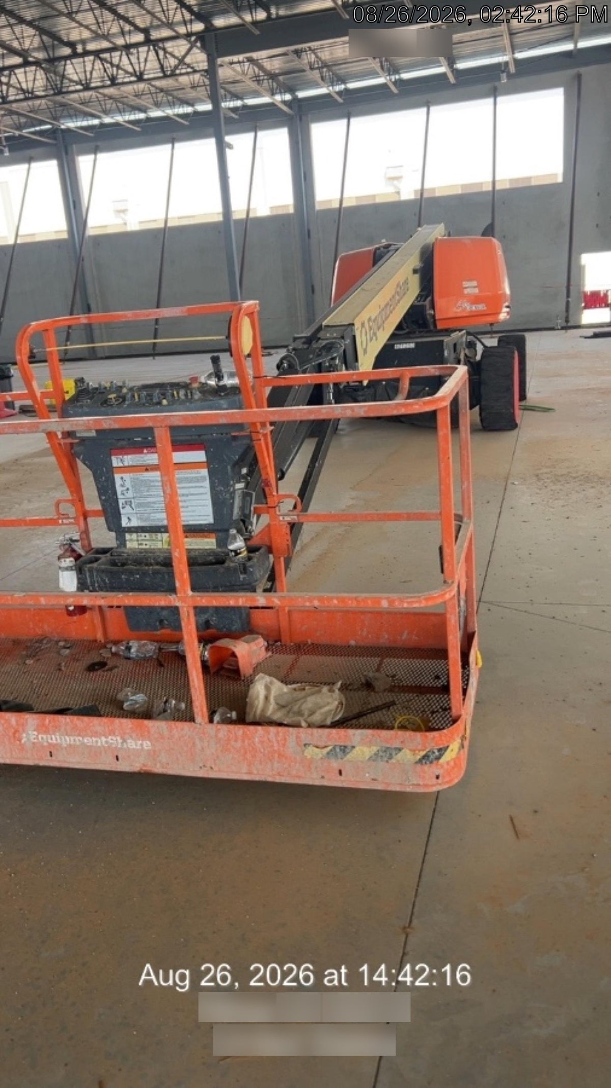 2024 JLG 660SJ