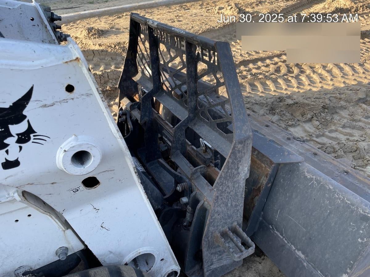 2017 BRADCO 48" Skid Loader Pallet Forks