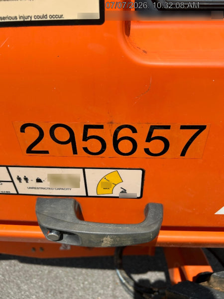 2023 JLG 460SJ