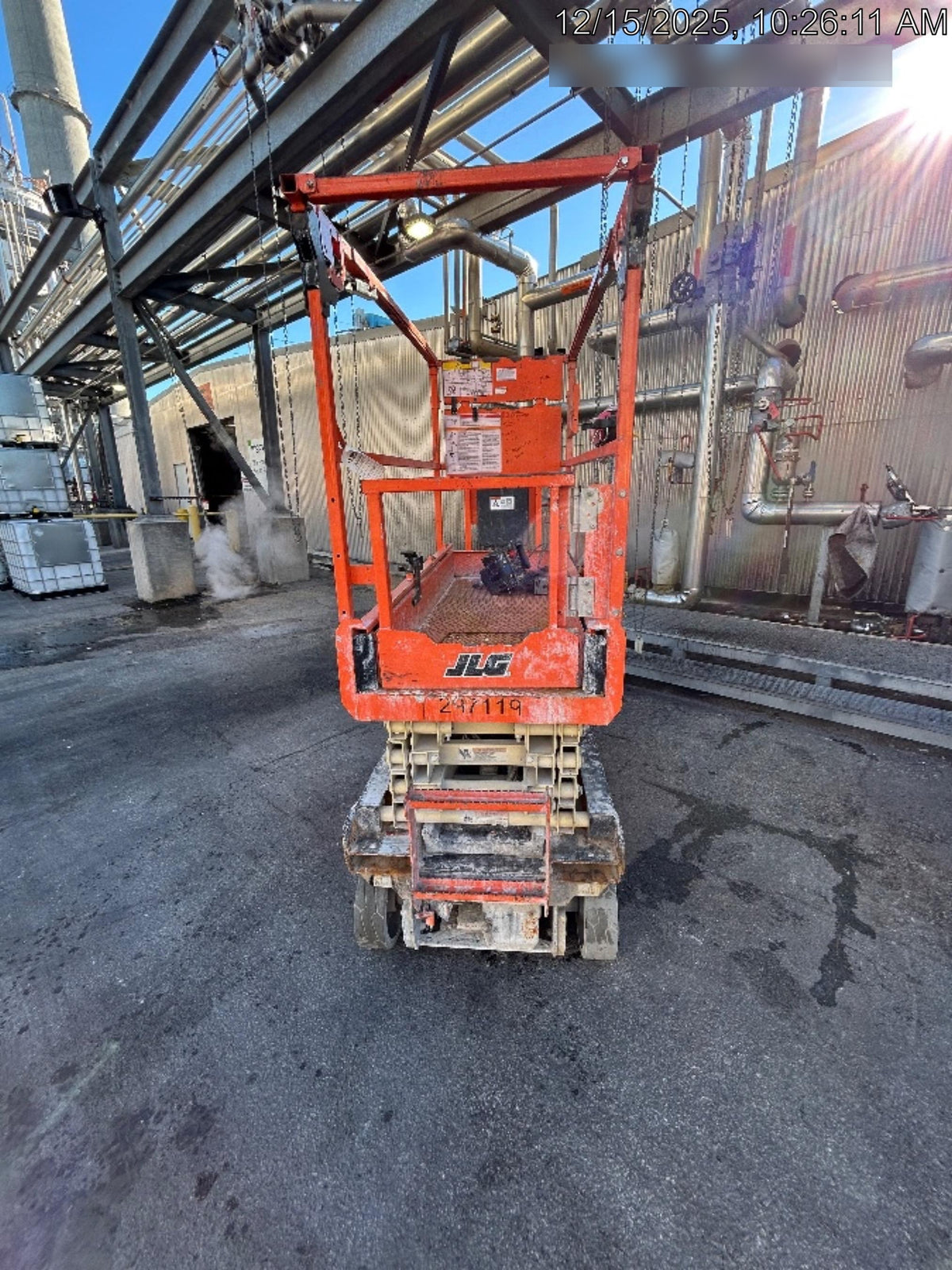 2023 JLG ES1932