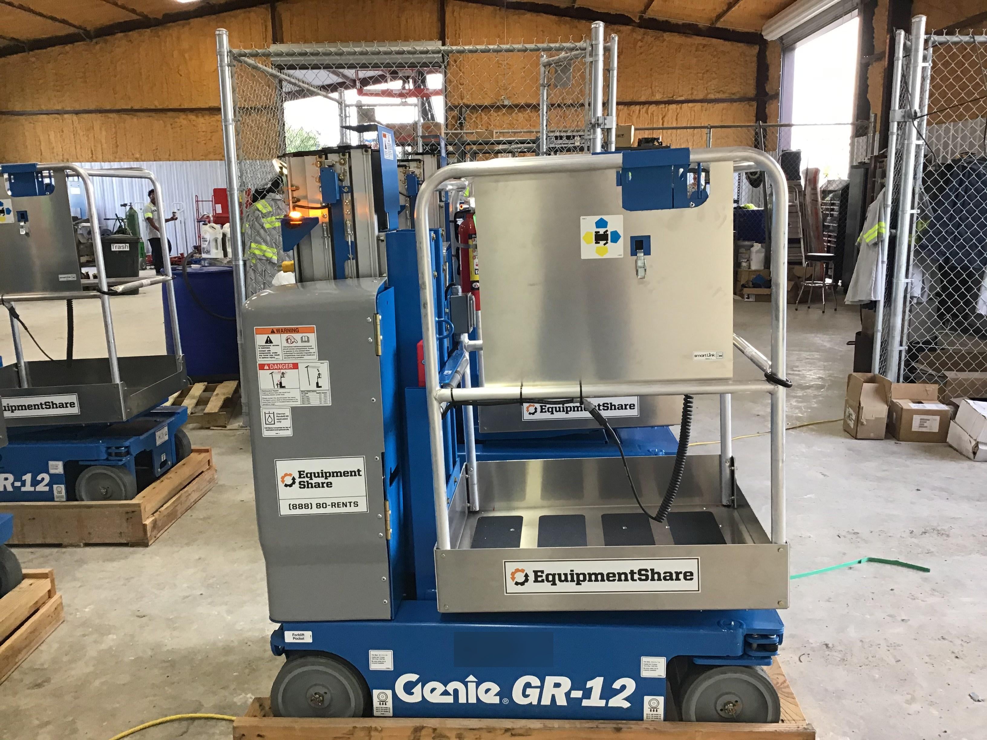 2020 GENIE GR-12