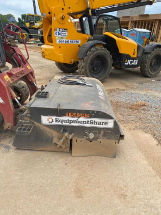 2021 PALADIN Sweepster SB72