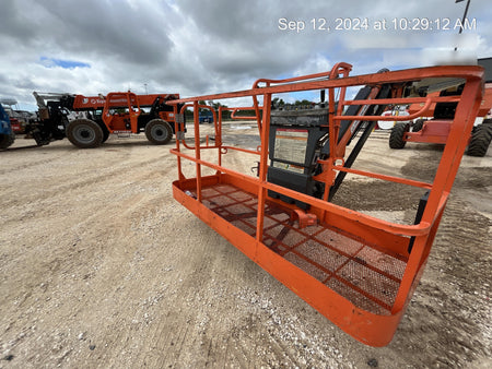 2019 JLG 860SJ