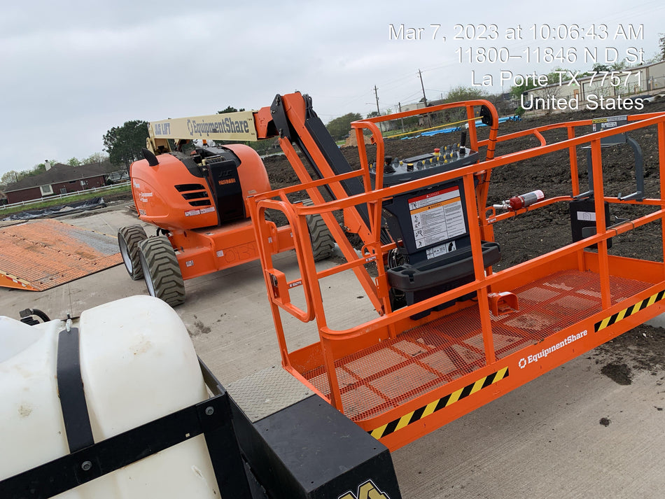 2023 JLG 600AJ