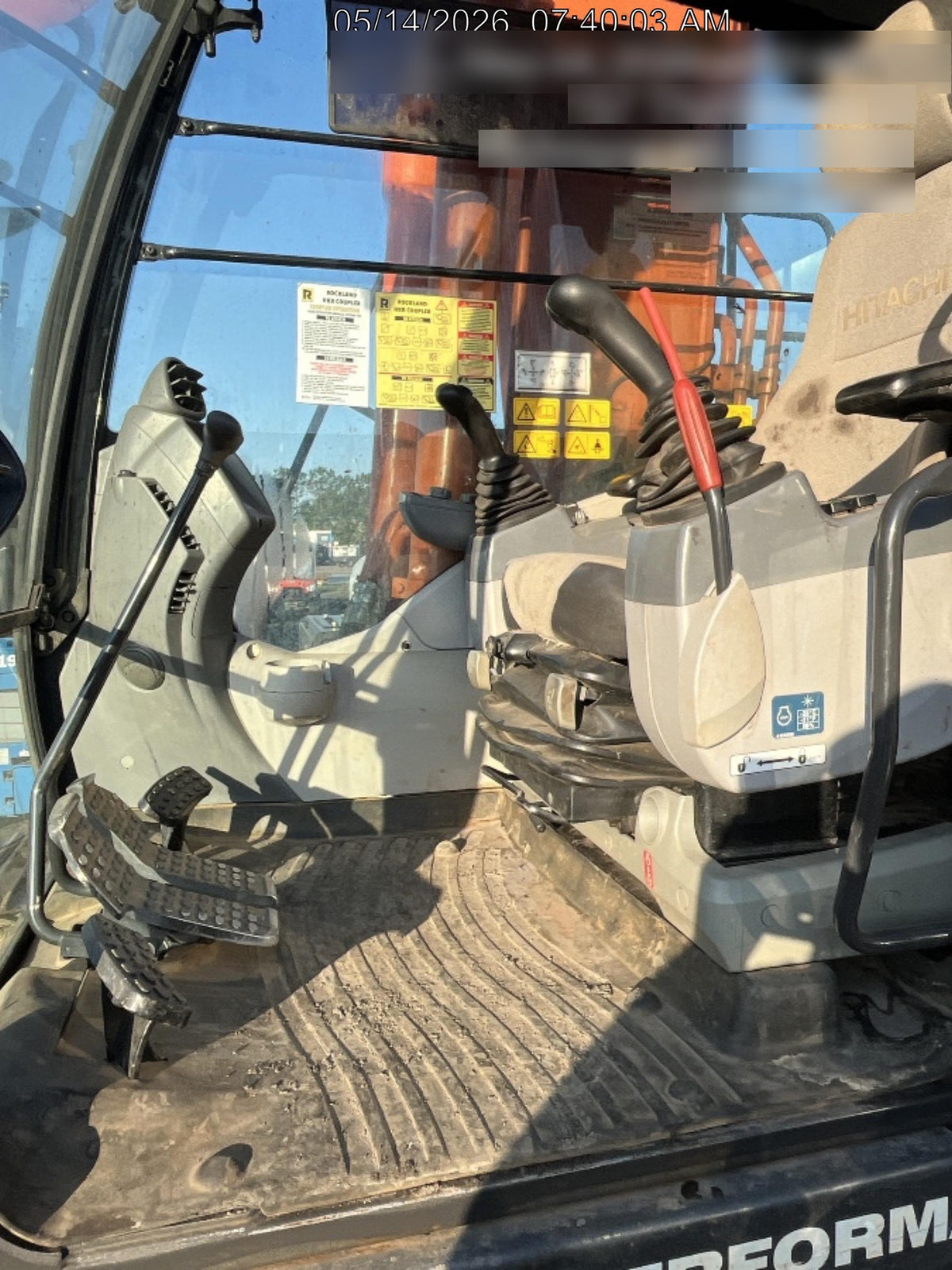 2023 HITACHI ZX210LC-6