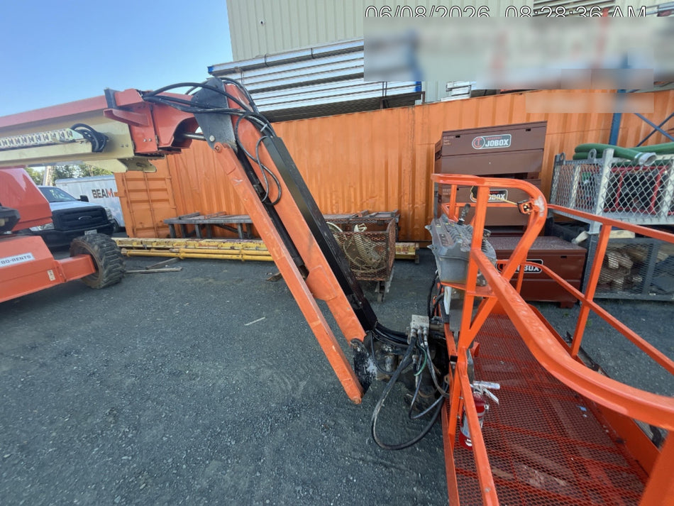 2019 JLG 660SJ