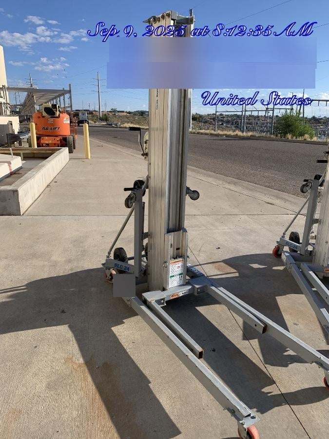 2020 GENIE SLC-24
