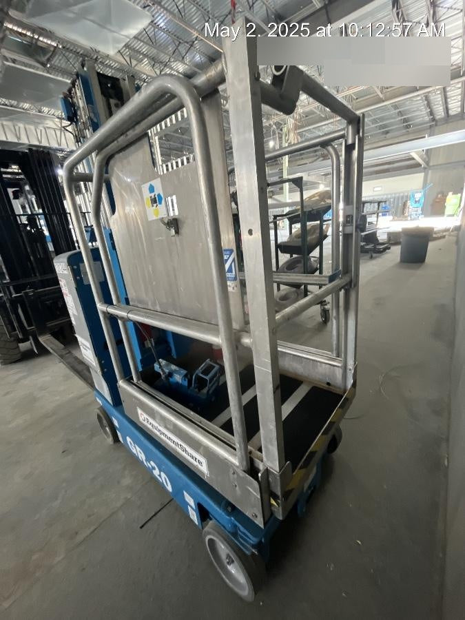 2021 GENIE GR-20