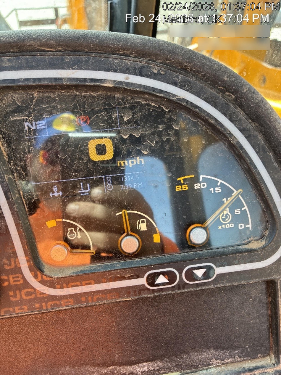 2023 JCB 512-56