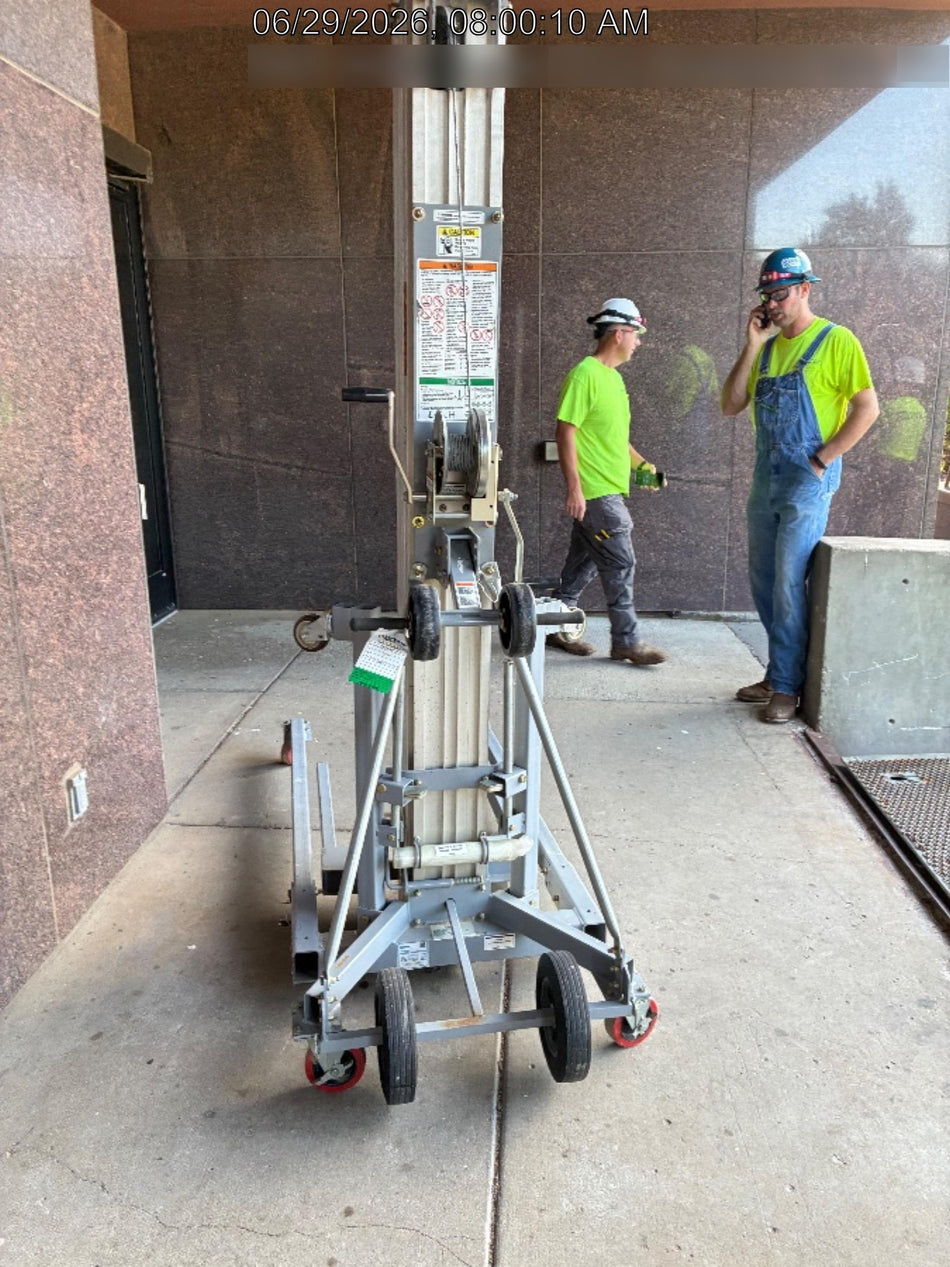 2020 GENIE SLC-24