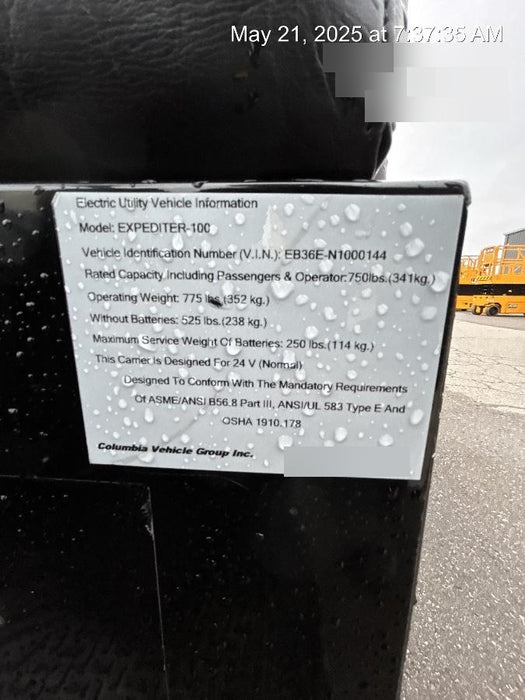 2021 Expeditor Expeditor 3 wheel Expeditor, Steering Wheel, Solid Non marketing tires, Ball Hitch, Front bumper, Painted Black