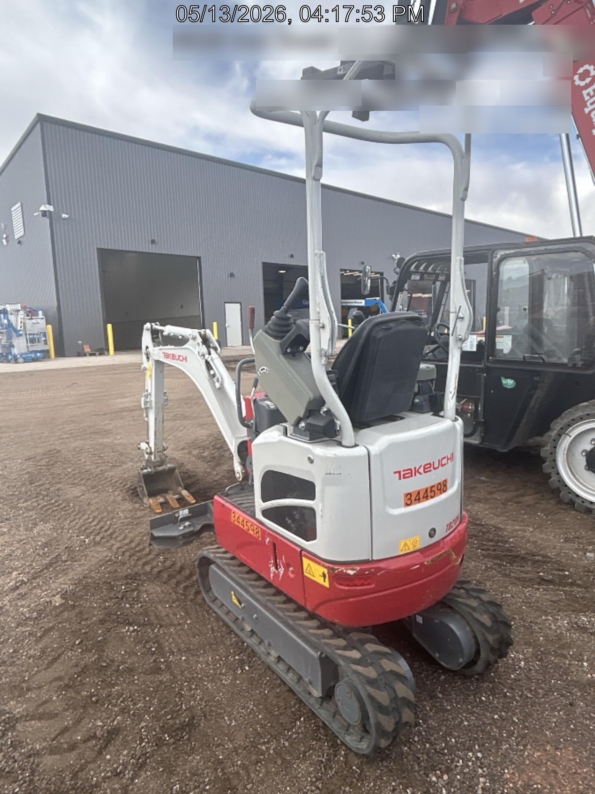 2023 TAKEUCHI TB210R