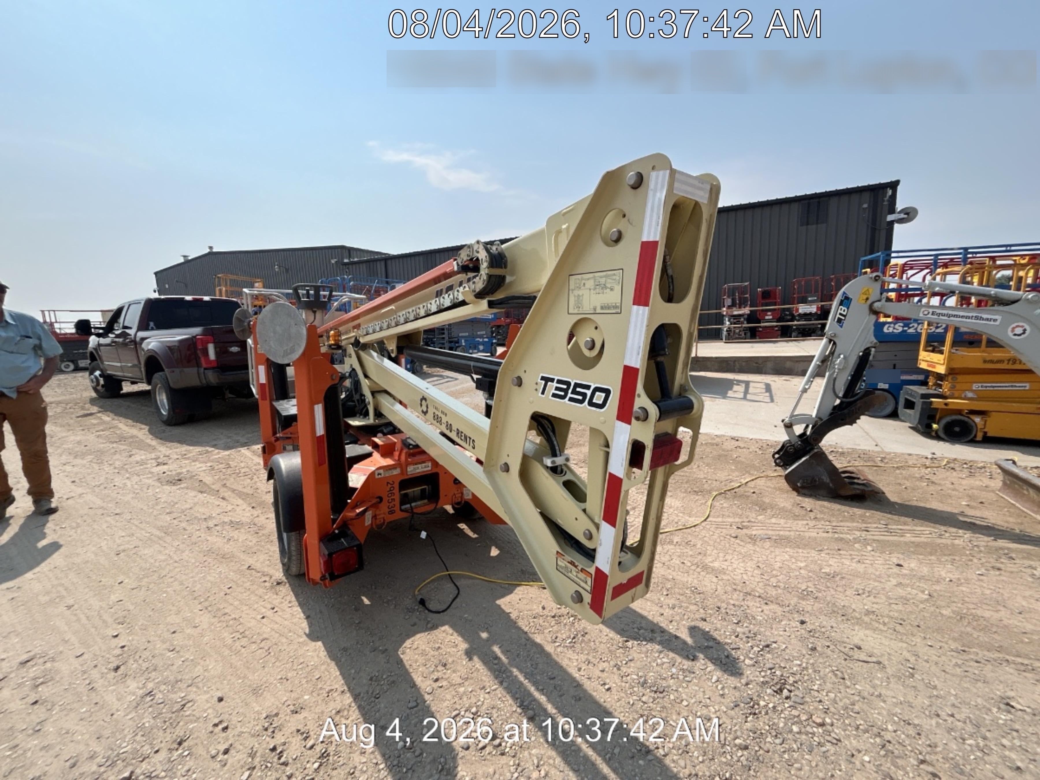 2023 JLG T350