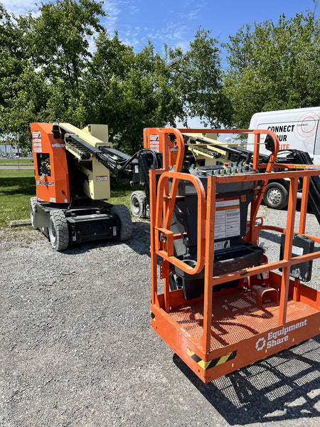 2023 JLG E300AJP
